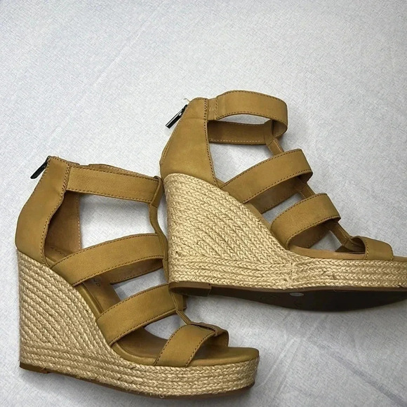 Lucky Brand Lateera wedges size 9 - Picture 4 of 10